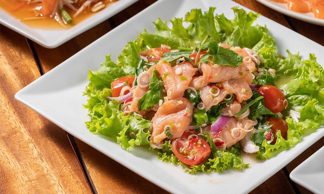 thai style salmon salad